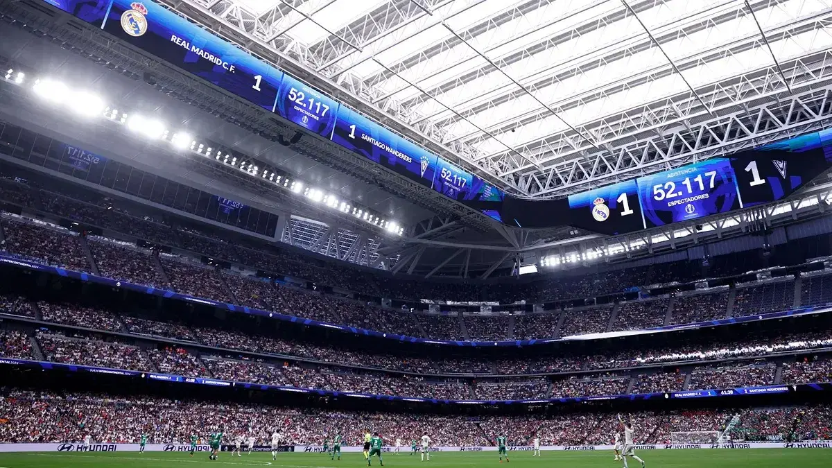 Real Madrid põe a cereja no topo do novo Bernabéu