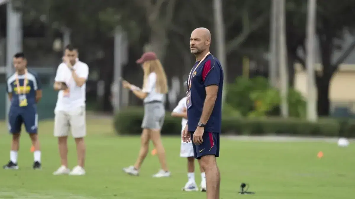 Discurso emocionante do treinador do Barça na LaLiga FC