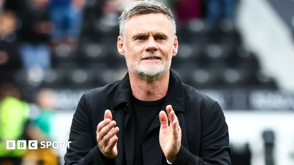 Bradford City “a contragosto” autoriza o Preston a falar