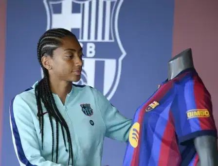 Kerolin: "Quero ser feliz em Barcelona e fazer muitos
