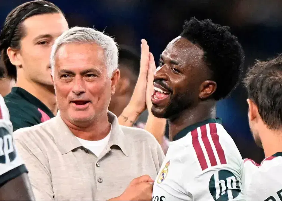 Real Madrid e Mourinho escapam ilesos