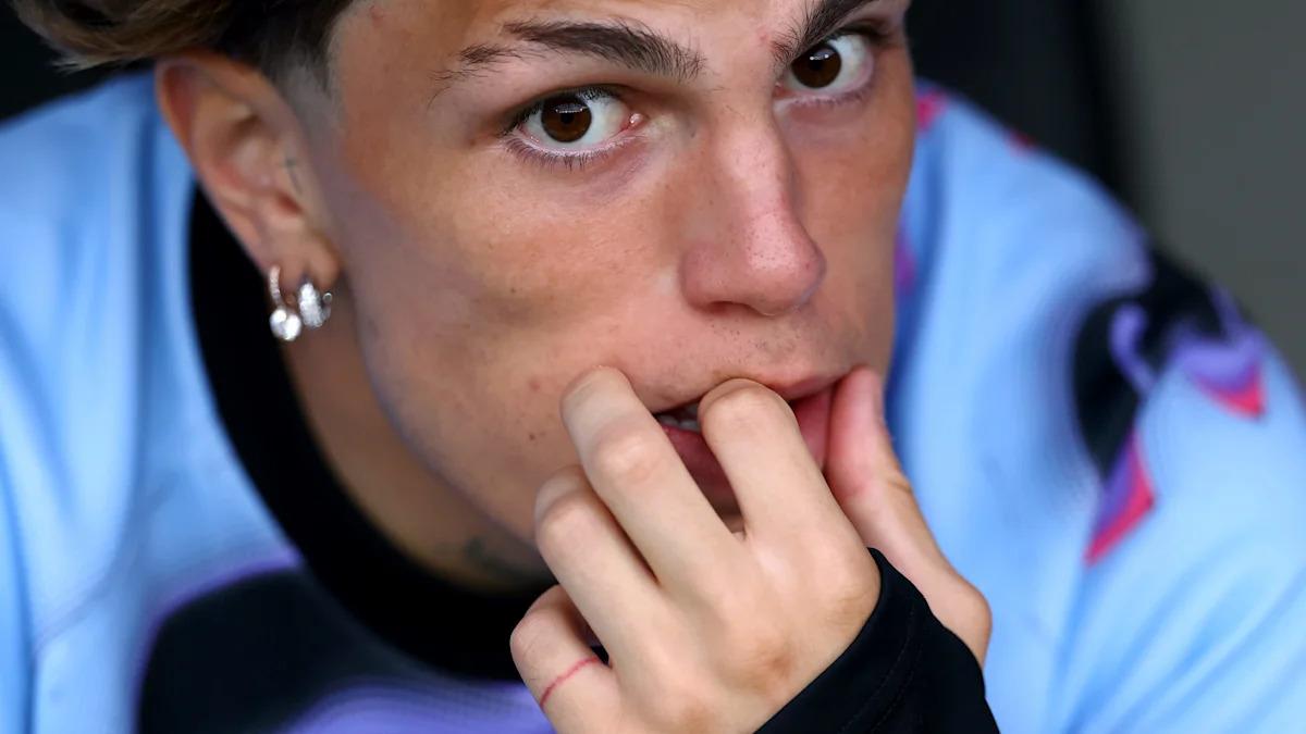 Aston Villa dá nova oportunidade a Garnacho