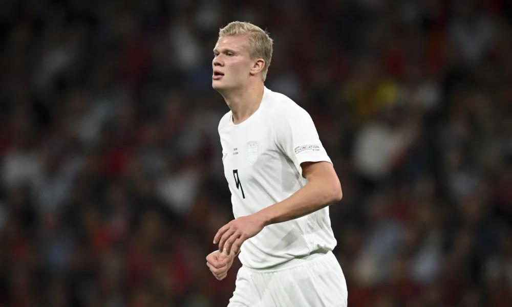 Treinador da Noruega minimiza receios sobre lesão de Erling